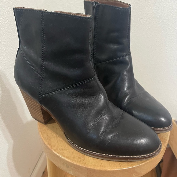 House of Harlow 1960 booties - Picture 7 of 8